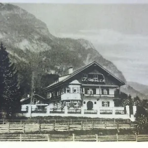 Gaestehaus Hohe Tannen Гармиш-Партенкирхен